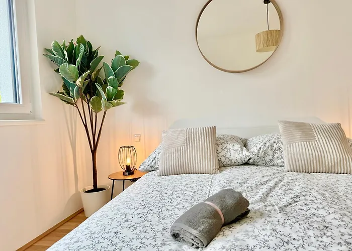 Apartamento Danube With Balcony & Free Parking Viena